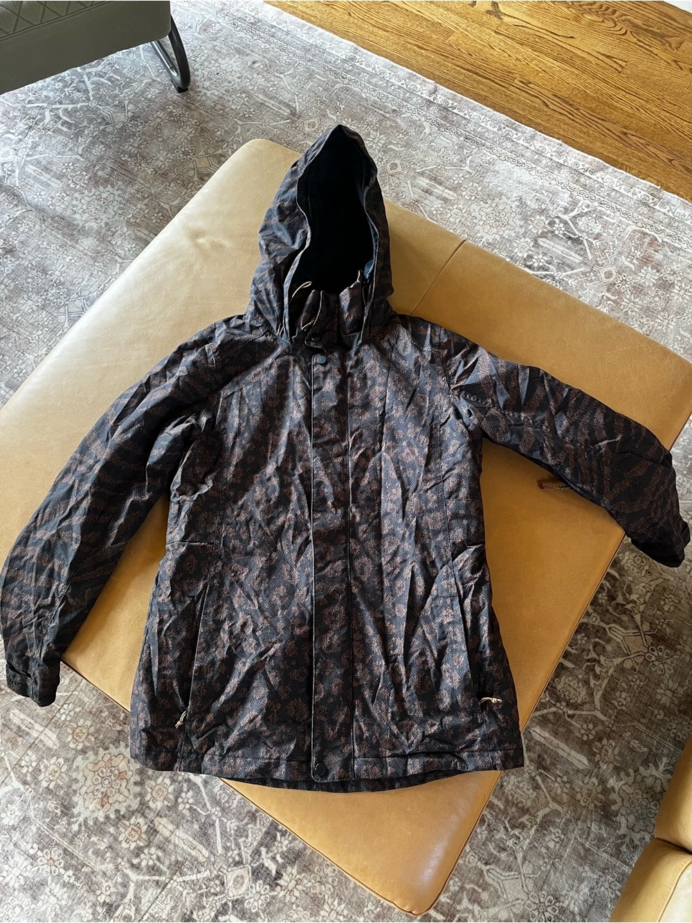 Burton Women's Hooded Ski/Snowboard Jacket in Black and Brown Print